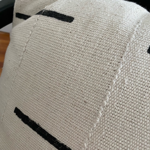 Mud cloth pillow cover - Picture 3 of 3